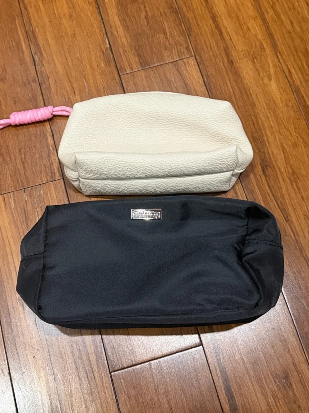 Bundle 2x cosmetics bags